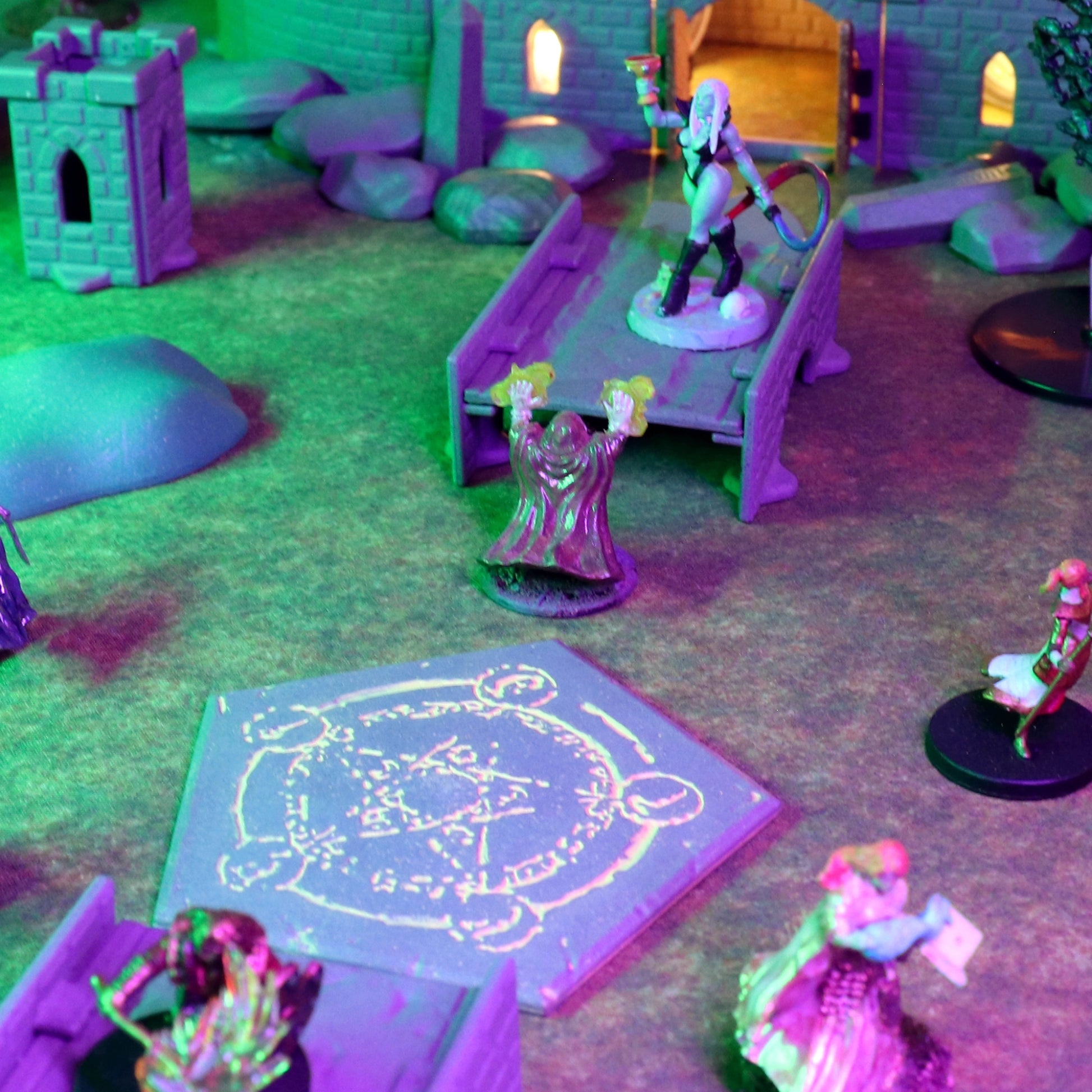 Close-up on the Lich Sanctorum Set section of the bundle layout, showing the modular castle walls and thematic summoners altar acting as the ominous fortress centerpiece of the cursed lands.